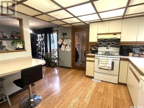 229 Aldridge Street, Bienfait, SK - Indoor Photo Showing Kitchen