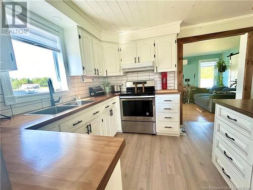 28 Des Chasseurs Street, Le Goulet, NB - Indoor Photo Showing Kitchen With Double Sink