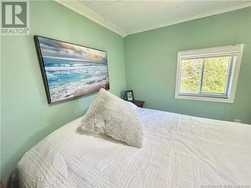 28 Des Chasseurs Street, Le Goulet, NB - Indoor Photo Showing Bedroom