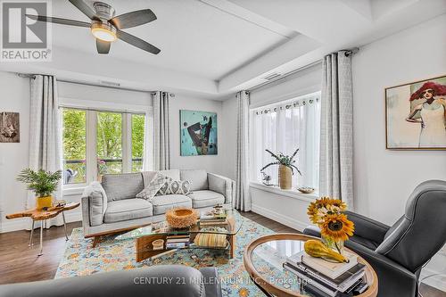 201 - 19 Stumpf Street, Centre Wellington (Elora/Salem), ON - Indoor Photo Showing Living Room