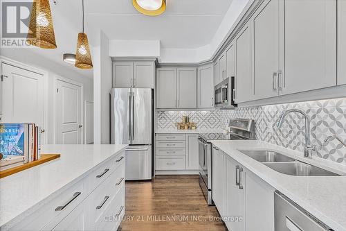 201 - 19 Stumpf Street, Centre Wellington (Elora/Salem), ON - Indoor Photo Showing Kitchen With Double Sink With Upgraded Kitchen