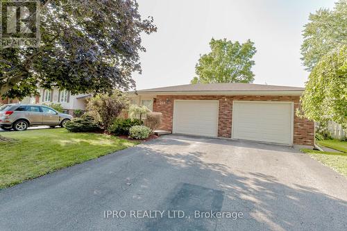 211 Leaside Drive, Welland, ON - Outdoor