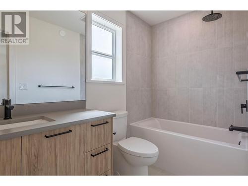 2452 Bradley Drive Lot# 11, Armstrong, BC - Indoor Photo Showing Bathroom