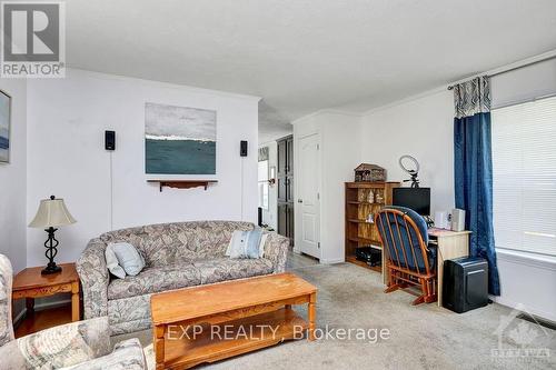 65 - 7481 Mitch Owens Road, Ottawa, ON - Indoor Photo Showing Living Room