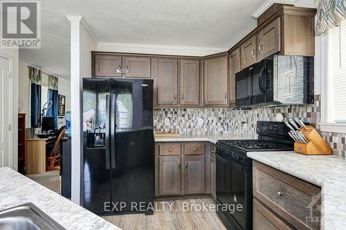 65 - 7481 Mitch Owens Road, Ottawa, ON - Indoor Photo Showing Kitchen