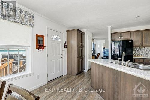 65 - 7481 Mitch Owens Road, Ottawa, ON - Indoor Photo Showing Kitchen