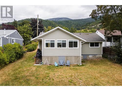 605 Seventh  Street, Nelson, BC - Outdoor