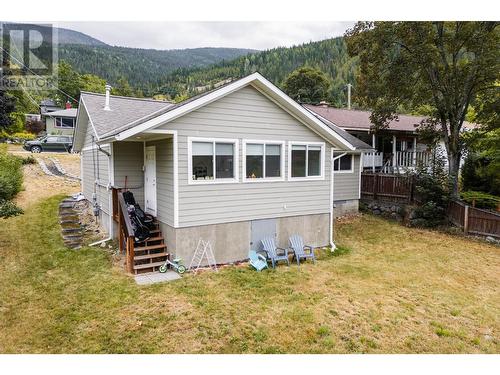 605 Seventh  Street, Nelson, BC - Outdoor