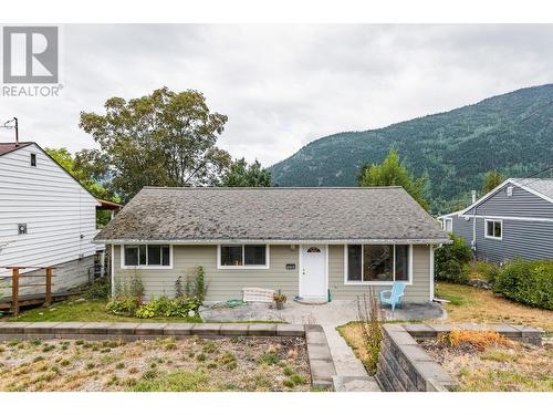 605 Seventh  Street, Nelson, BC - Outdoor