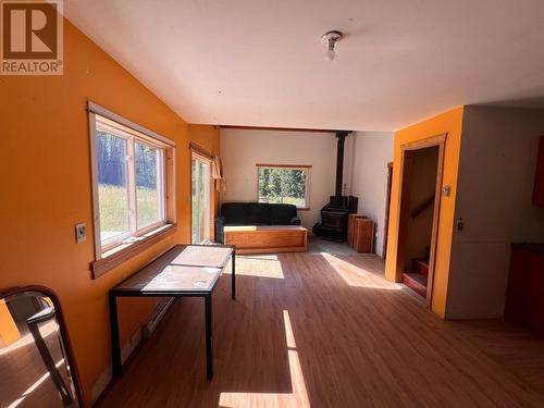 8479 Red Mountain Road, Silverton, BC - Indoor Photo Showing Other Room