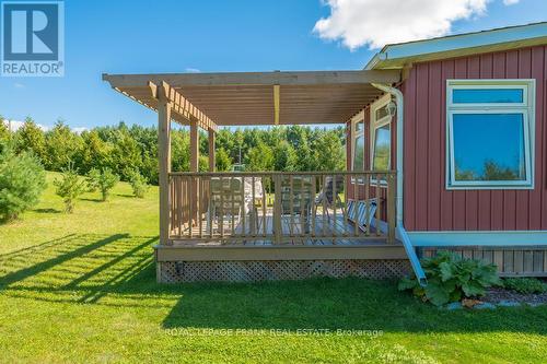 406 Lakehurst Circle Road, Galway-Cavendish And Harvey, ON - Outdoor With Deck Patio Veranda With Exterior