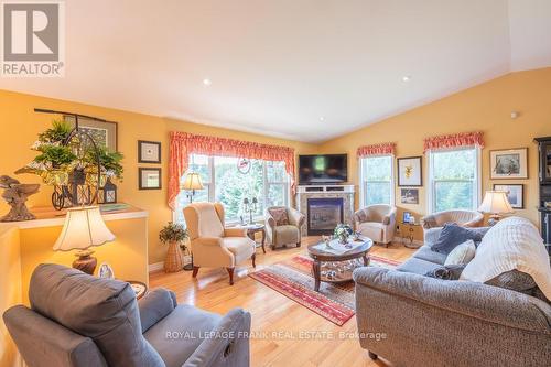 406 Lakehurst Circle Road, Galway-Cavendish And Harvey, ON - Indoor Photo Showing Living Room With Fireplace