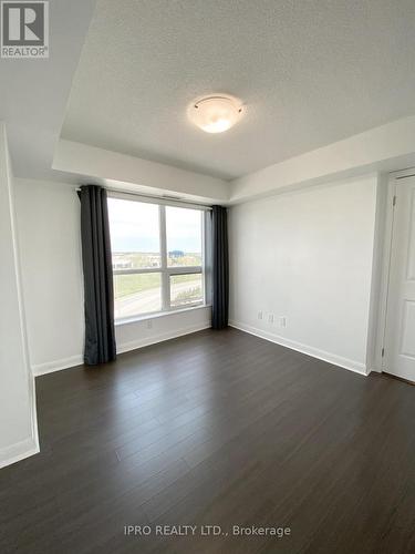 822 - 75 Norman Bethune Avenue, Richmond Hill (Beaver Creek Business Park), ON - Indoor Photo Showing Other Room