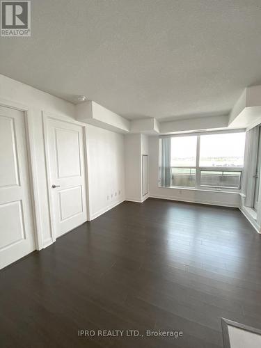 822 - 75 Norman Bethune Avenue, Richmond Hill (Beaver Creek Business Park), ON - Indoor Photo Showing Other Room