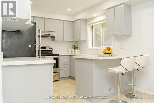 14 - 1480 Britannia Road W, Mississauga (East Credit), ON - Indoor Photo Showing Kitchen