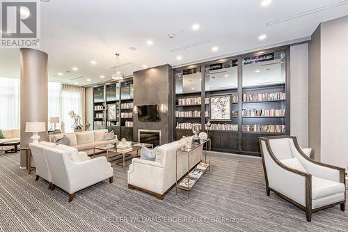 516 - 11 Bronte Road, Oakville (Bronte West), ON - Indoor Photo Showing Living Room With Fireplace