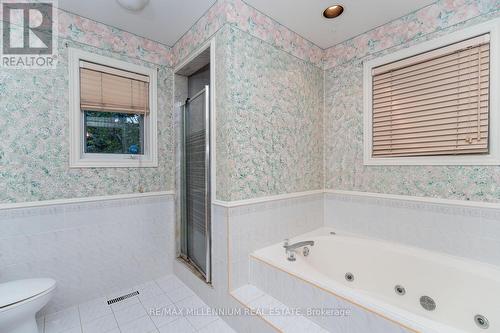 14389 Ninth Line, Halton Hills, ON - Indoor Photo Showing Bathroom