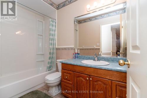 14389 Ninth Line, Halton Hills, ON - Indoor Photo Showing Bathroom