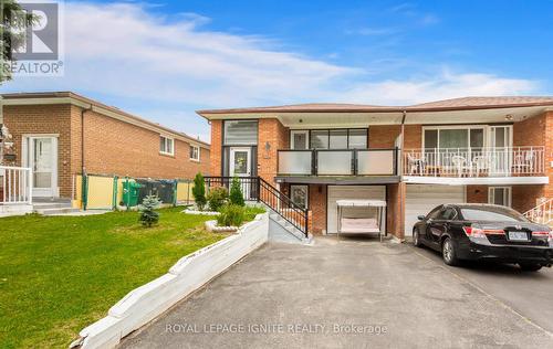 3325 Victory Crescent, Mississauga (Malton), ON - Outdoor