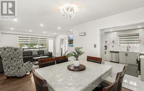 3325 Victory Crescent, Mississauga (Malton), ON - Indoor Photo Showing Dining Room