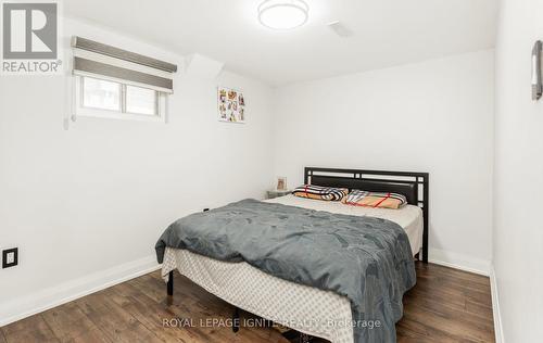 3325 Victory Crescent, Mississauga (Malton), ON - Indoor Photo Showing Bedroom