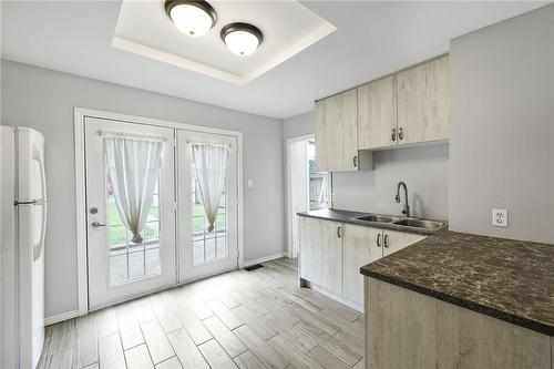 215 Strathearne Avenue, Hamilton, ON - Indoor Photo Showing Kitchen With Double Sink