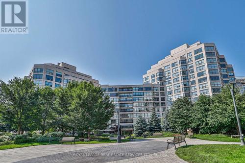 814 - 2267 Lake Shore Boulevard W, Toronto (Mimico), ON - Outdoor