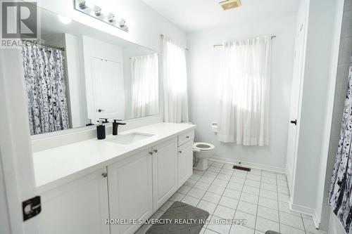 34 Feather Reed Way, Brampton (Sandringham-Wellington), ON - Indoor Photo Showing Bathroom