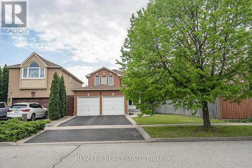 5380 Floral Hill Crescent, Mississauga, ON - Outdoor With Facade