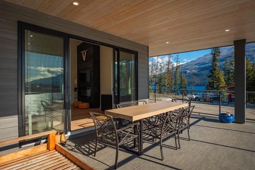 575 Larch Drive, Kaslo, BC - Outdoor With Deck Patio Veranda With Exterior