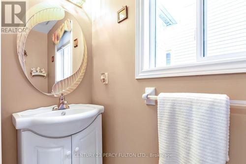 19 Davey Street, Ajax (South East), ON - Indoor Photo Showing Bathroom