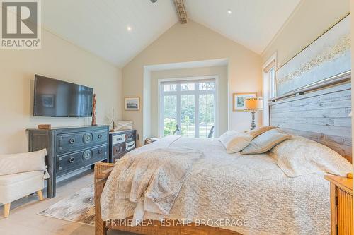 34734 Bayfield Road, Bluewater (Bayfield), ON - Indoor Photo Showing Bedroom