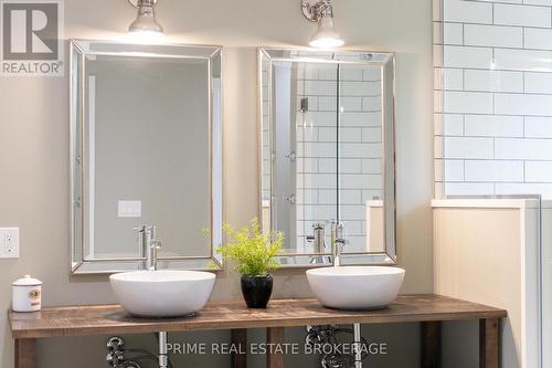 34734 Bayfield Road, Bluewater (Bayfield), ON - Indoor Photo Showing Bathroom