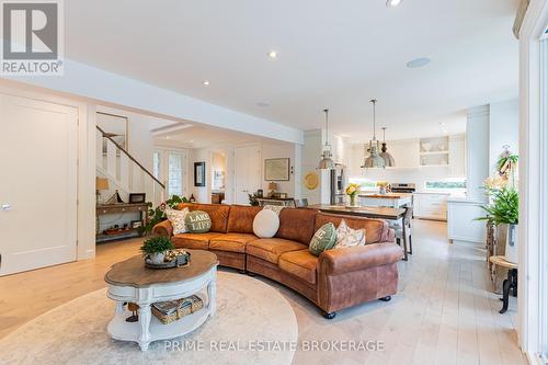 34734 Bayfield Road, Bluewater (Bayfield), ON - Indoor Photo Showing Living Room