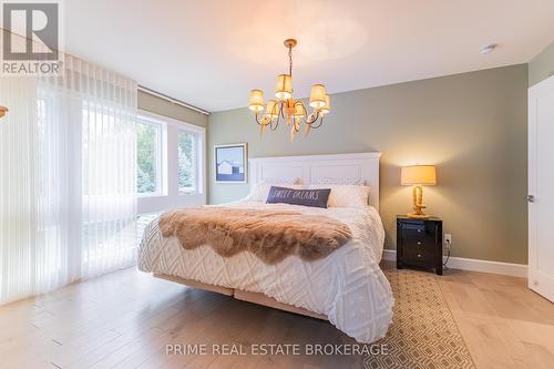 34734 Bayfield Road, Bluewater (Bayfield), ON - Indoor Photo Showing Bedroom