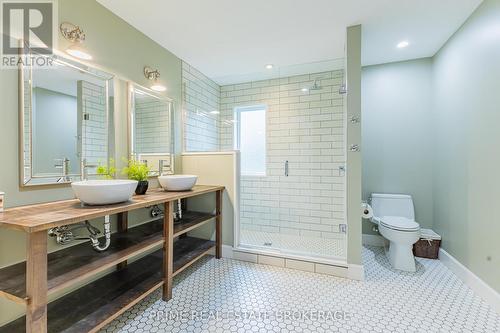 34734 Bayfield Road, Bluewater (Bayfield), ON - Indoor Photo Showing Bathroom