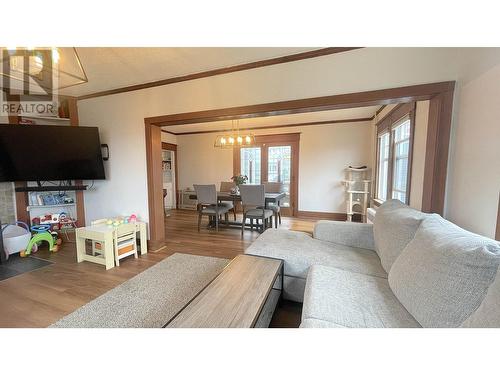 100 W 4Th Avenue, Prince Rupert, BC - Indoor Photo Showing Living Room