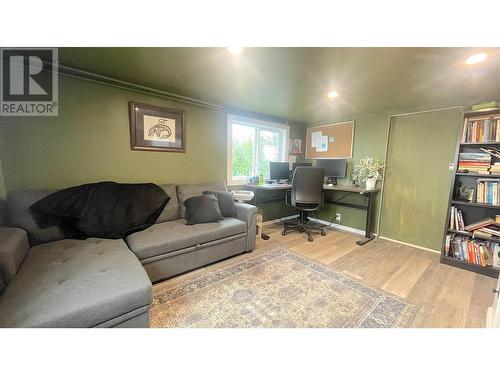 100 W 4Th Avenue, Prince Rupert, BC - Indoor Photo Showing Living Room