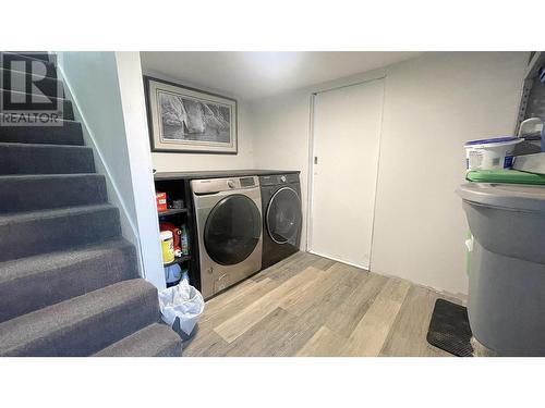 100 W 4Th Avenue, Prince Rupert, BC - Indoor Photo Showing Laundry Room