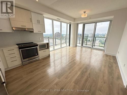 1302 - 128 Fairview Mall Drive, Toronto (Don Valley Village), ON - Indoor Photo Showing Kitchen