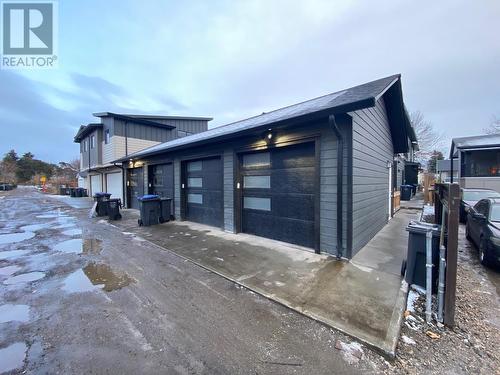 722 Coopland Crescent Unit# 4, Kelowna, BC - Outdoor