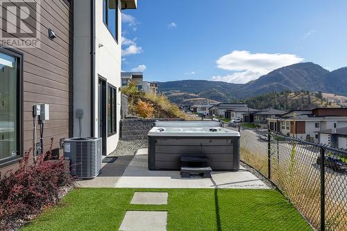 1426 Mine Hill Lane, Kelowna, BC - Outdoor