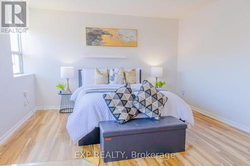 407 - 1655 Pickering Parkway, Pickering (Village East), ON - Indoor Photo Showing Bedroom