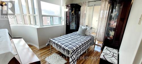 407 - 1655 Pickering Parkway, Pickering (Village East), ON - Indoor Photo Showing Bedroom