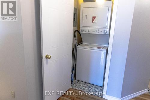 407 - 1655 Pickering Parkway, Pickering, ON - Indoor Photo Showing Laundry Room