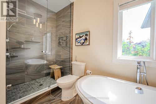 158 Mennill Drive, Springwater (Snow Valley), ON - Indoor Photo Showing Bathroom