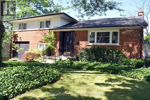 366 Burlington Crescent, London, ON - Outdoor