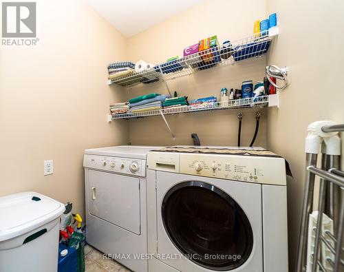 334 Cundles Road E, Barrie (Little Lake), ON - Indoor Photo Showing Laundry Room