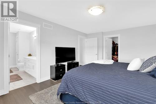 201 Morton, Essex, ON - Indoor Photo Showing Bedroom