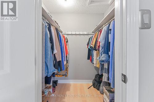 3175 Patrick Crescent, Mississauga (Meadowvale), ON - Indoor With Storage